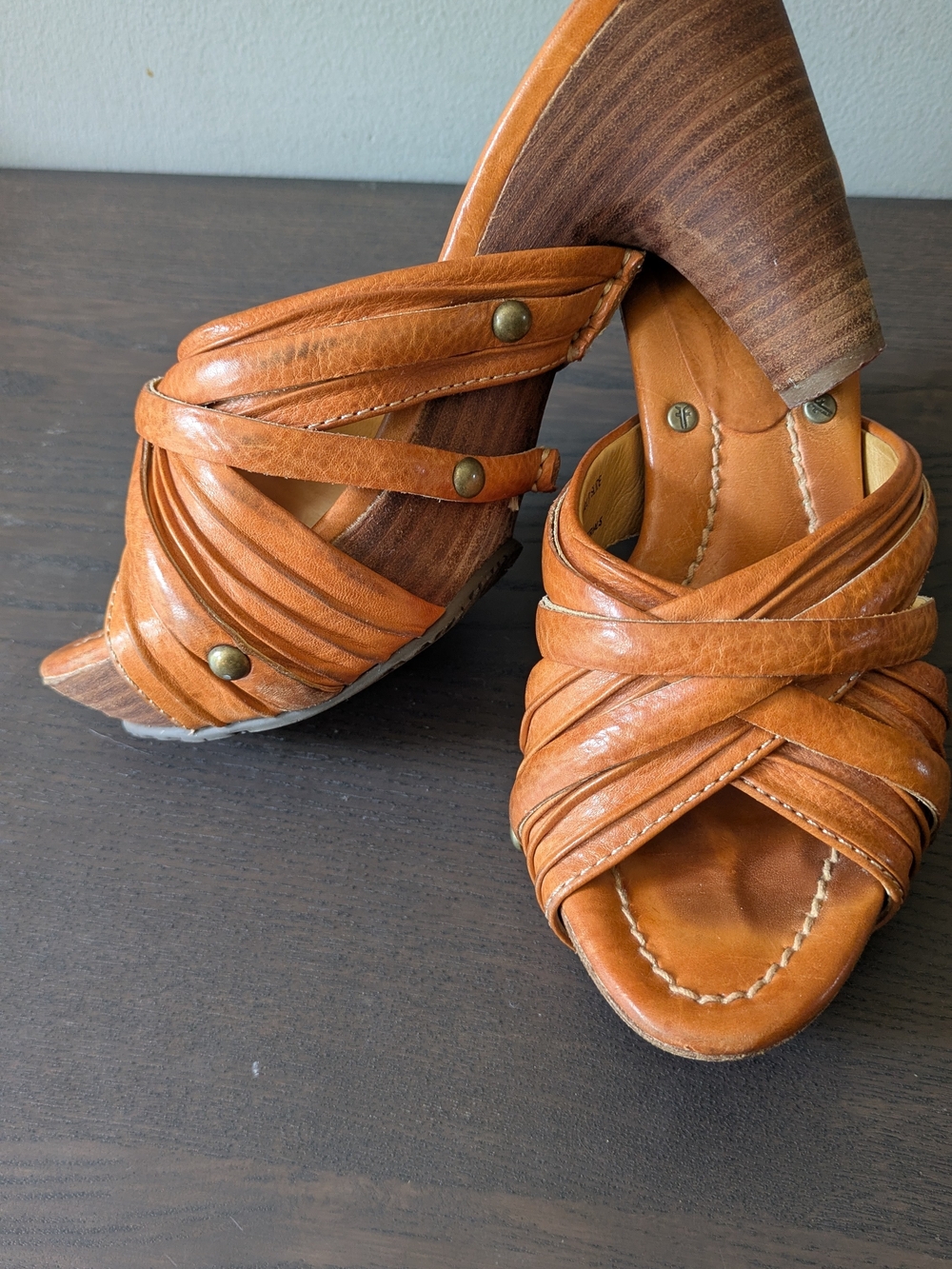 FRYE AND CO. Cognac Leather Crisscross Strappy Heels